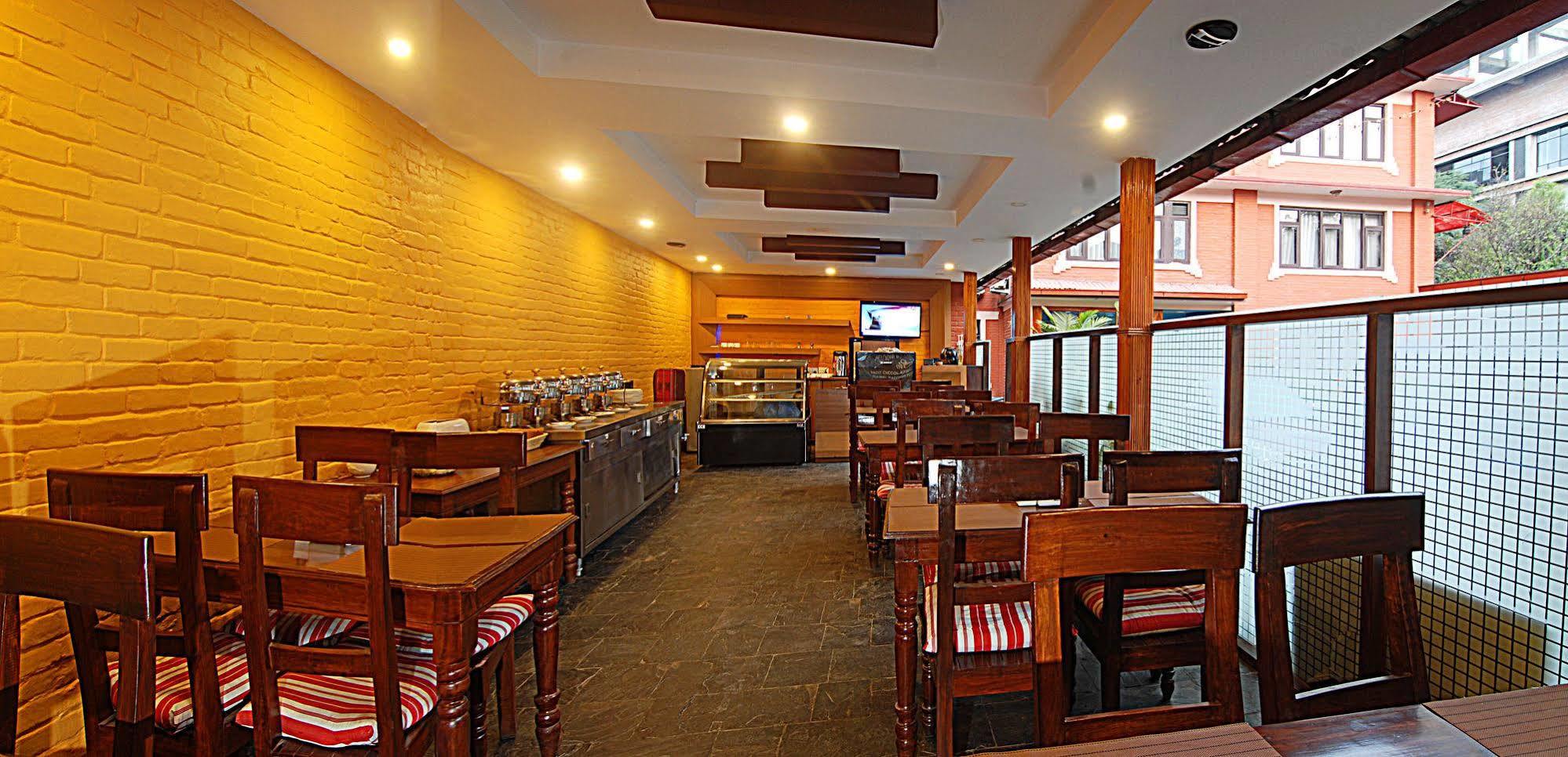 Hotel Amaryllis Kathmandu Exteriör bild
