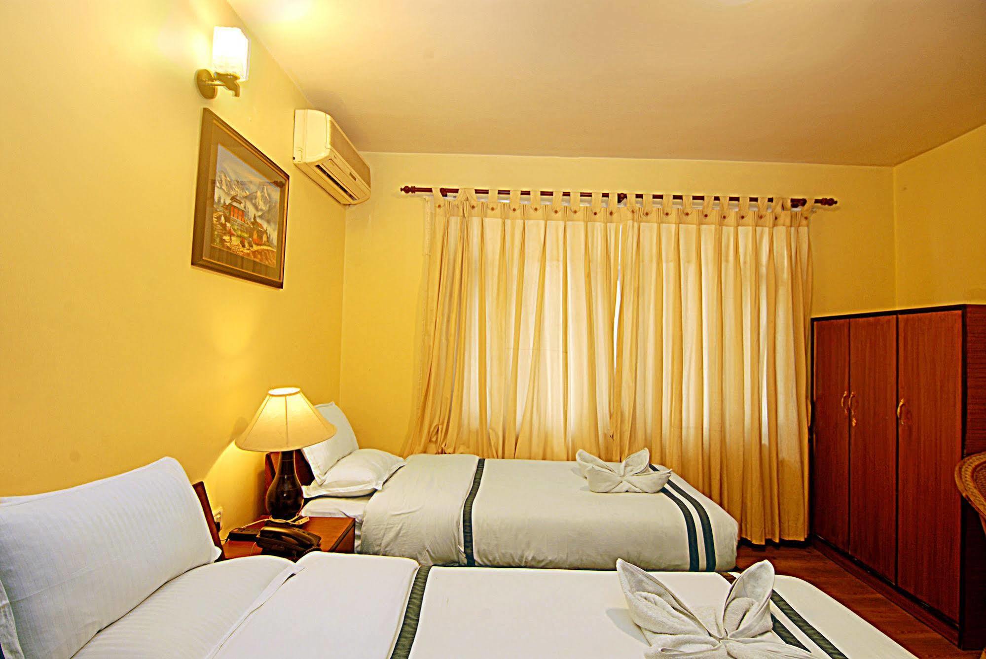 Hotel Amaryllis Kathmandu Exteriör bild