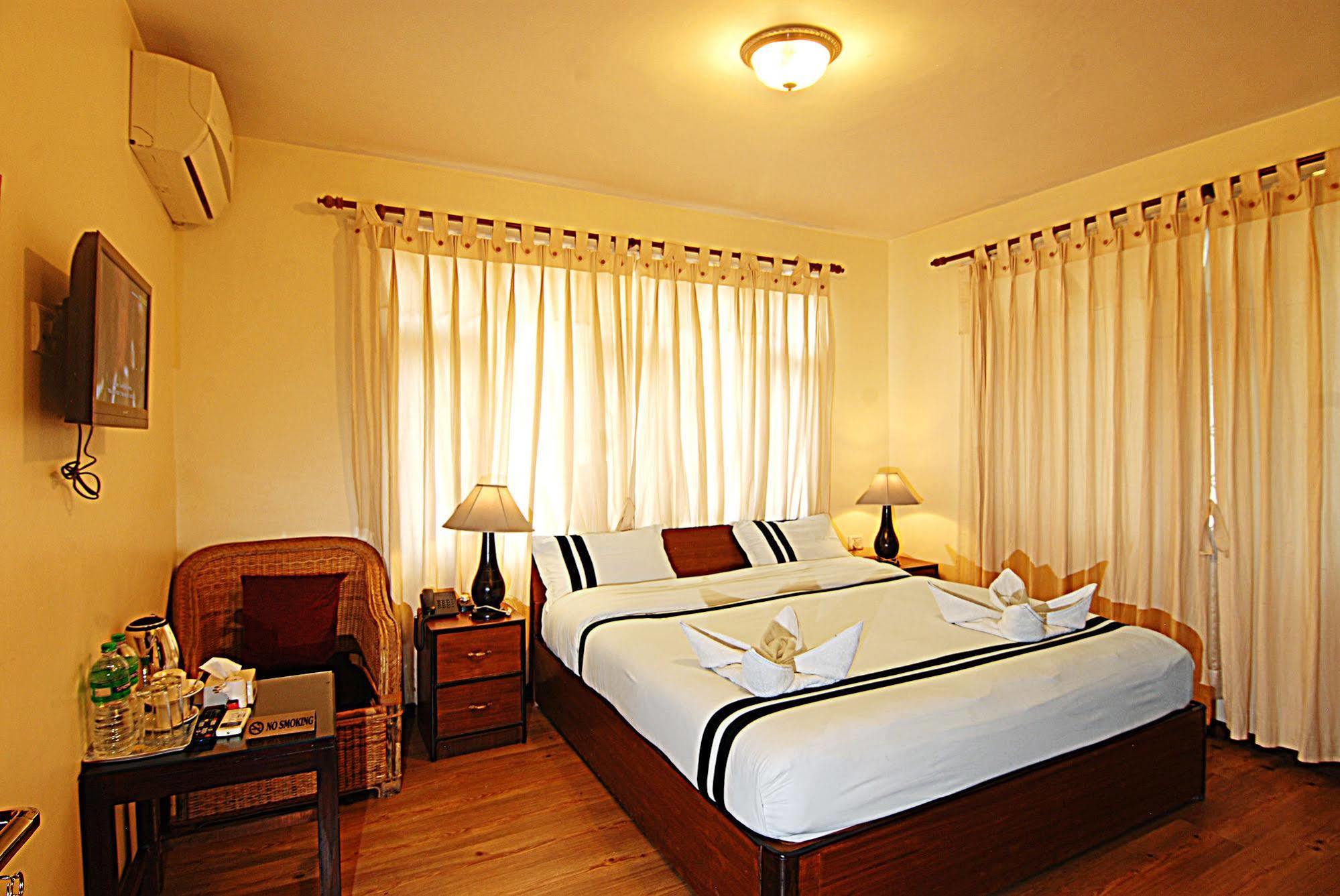 Hotel Amaryllis Kathmandu Exteriör bild